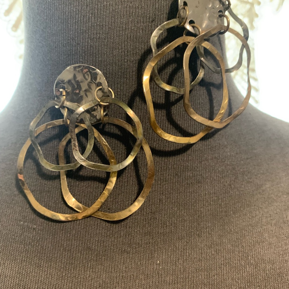 Multi toned pierced earrings